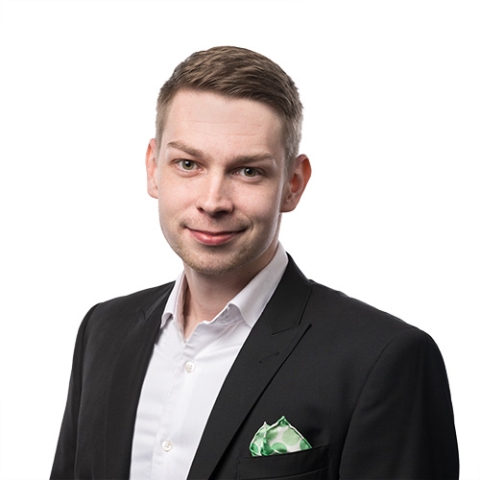 Oma Säästöpankin asiantuntija Jaakko Koponen