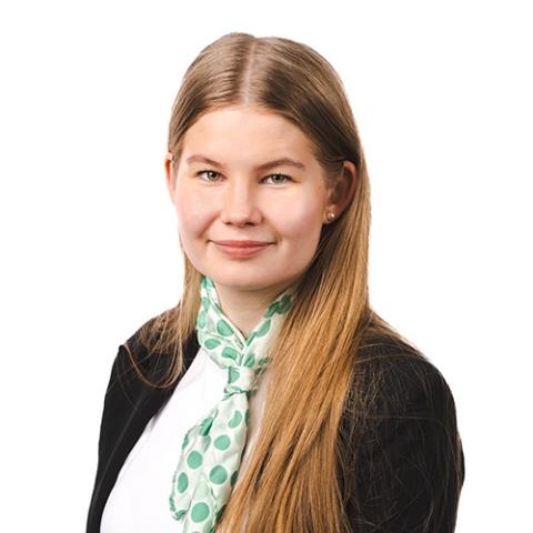 OmaSp:n asiantuntija Julia Aaltonen