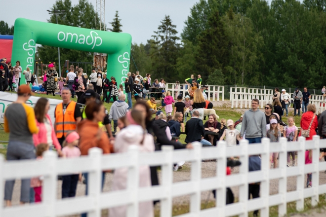 Vierailijoita OmaSp Ilmaisravit -tapahtumassa